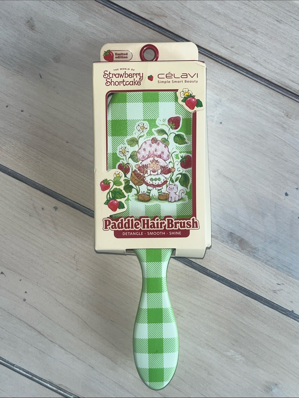 Celavi x Strawberry Shortcake Green Paddle Hair Brush